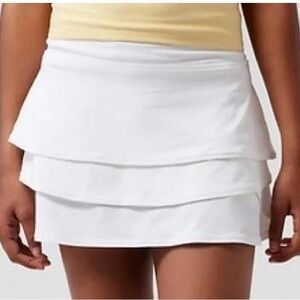 Girls Athleta White Swing Skort Tennis Skirt Size L (12)